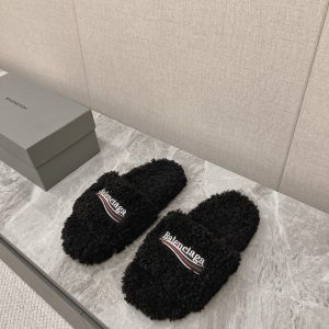 Balenciaga Furry Slide Black