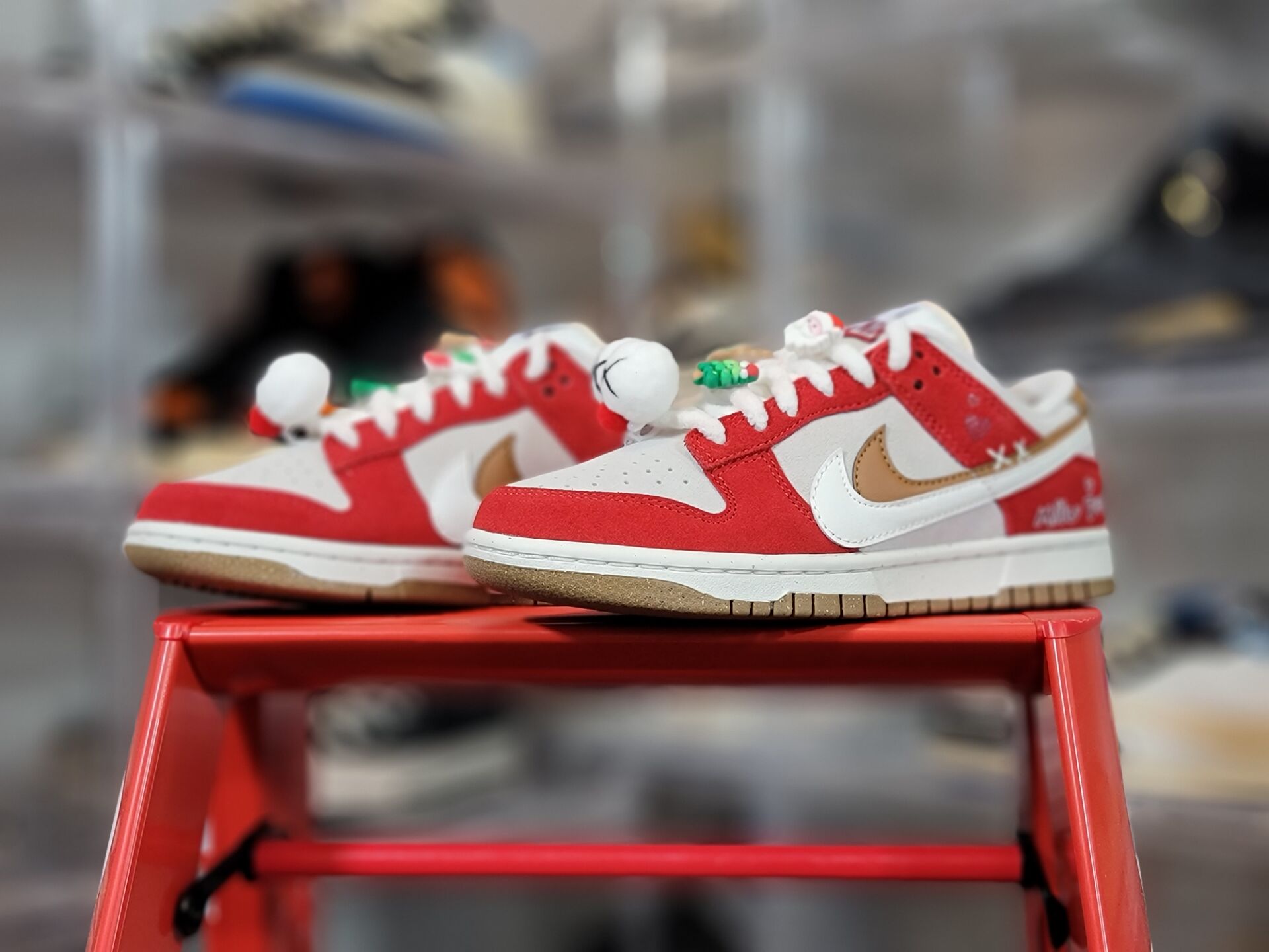 Nk SB Dunk Low “85” Christmas Limited
