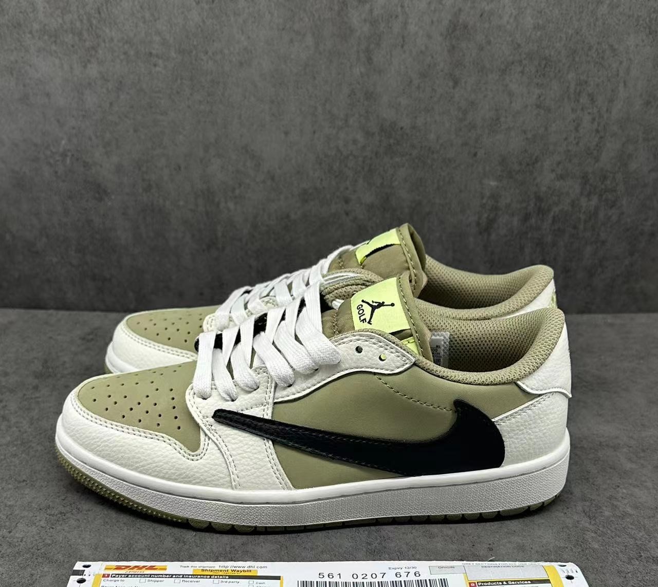 Jordan 1 Retro Low Golf Travis Scott Neutral Olive