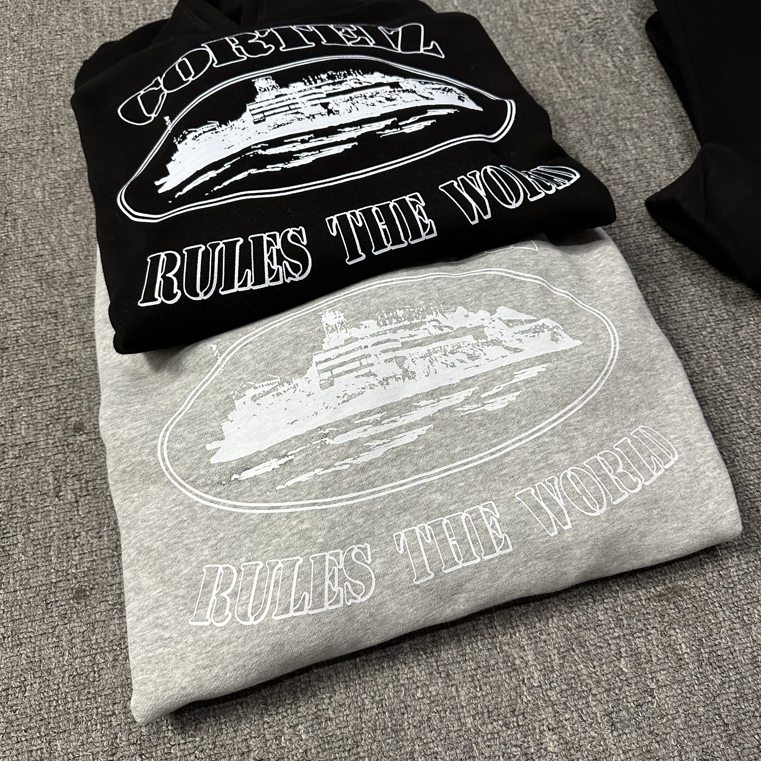 Corte*z Alcatraz Hoodie Triple Grey
