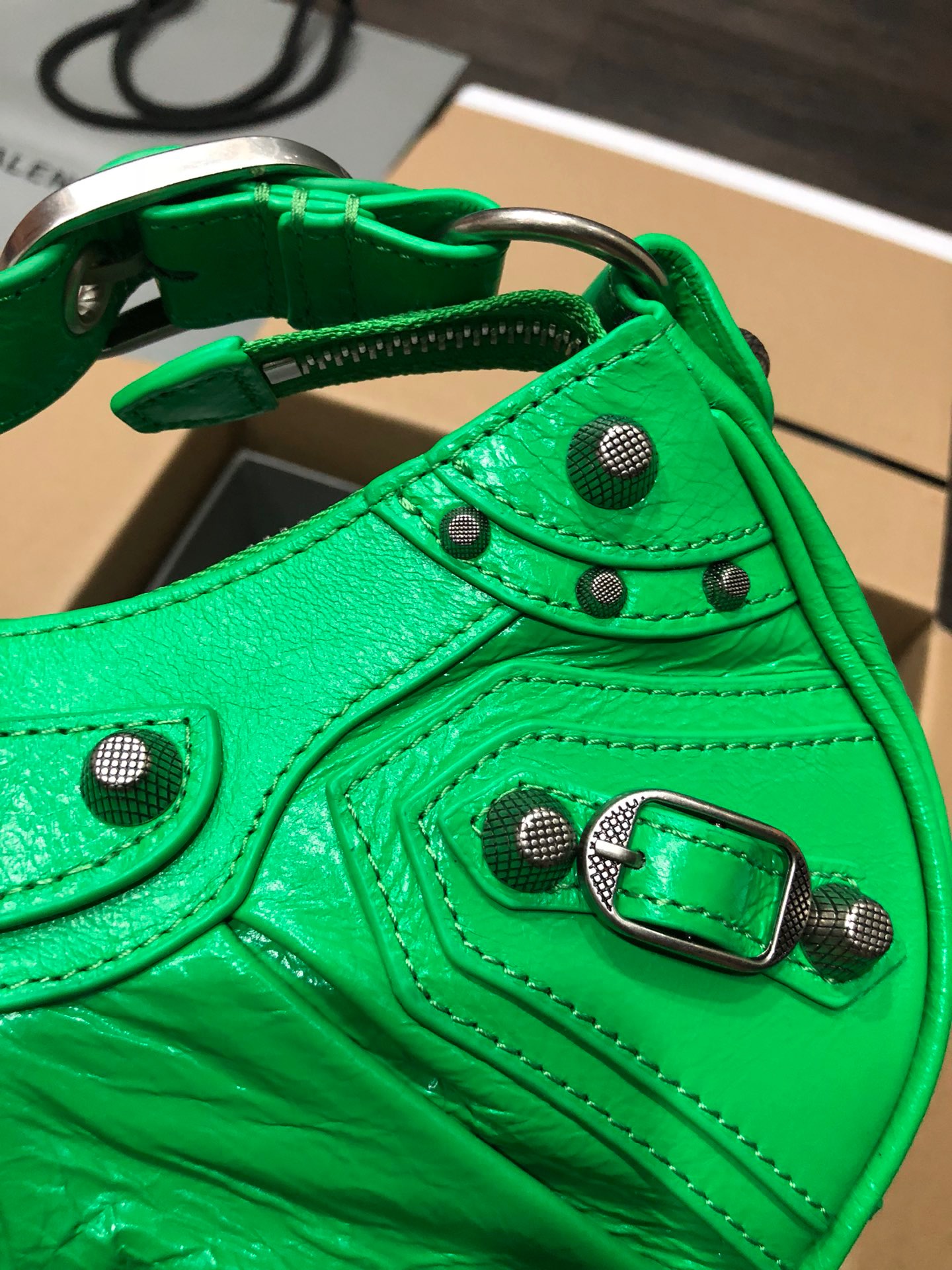 Balenciaga Le Cagole Shoulder Bag XS Green