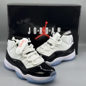 Jordan 11 Retro Concord (2018)