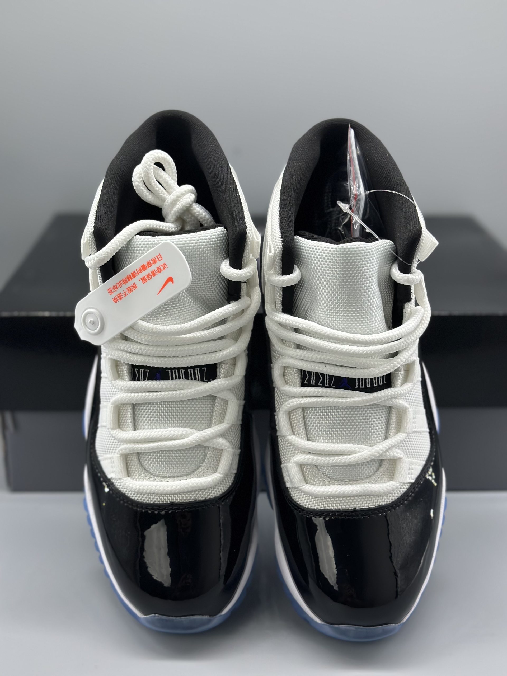 Jordan 11 Retro Concord (2018)