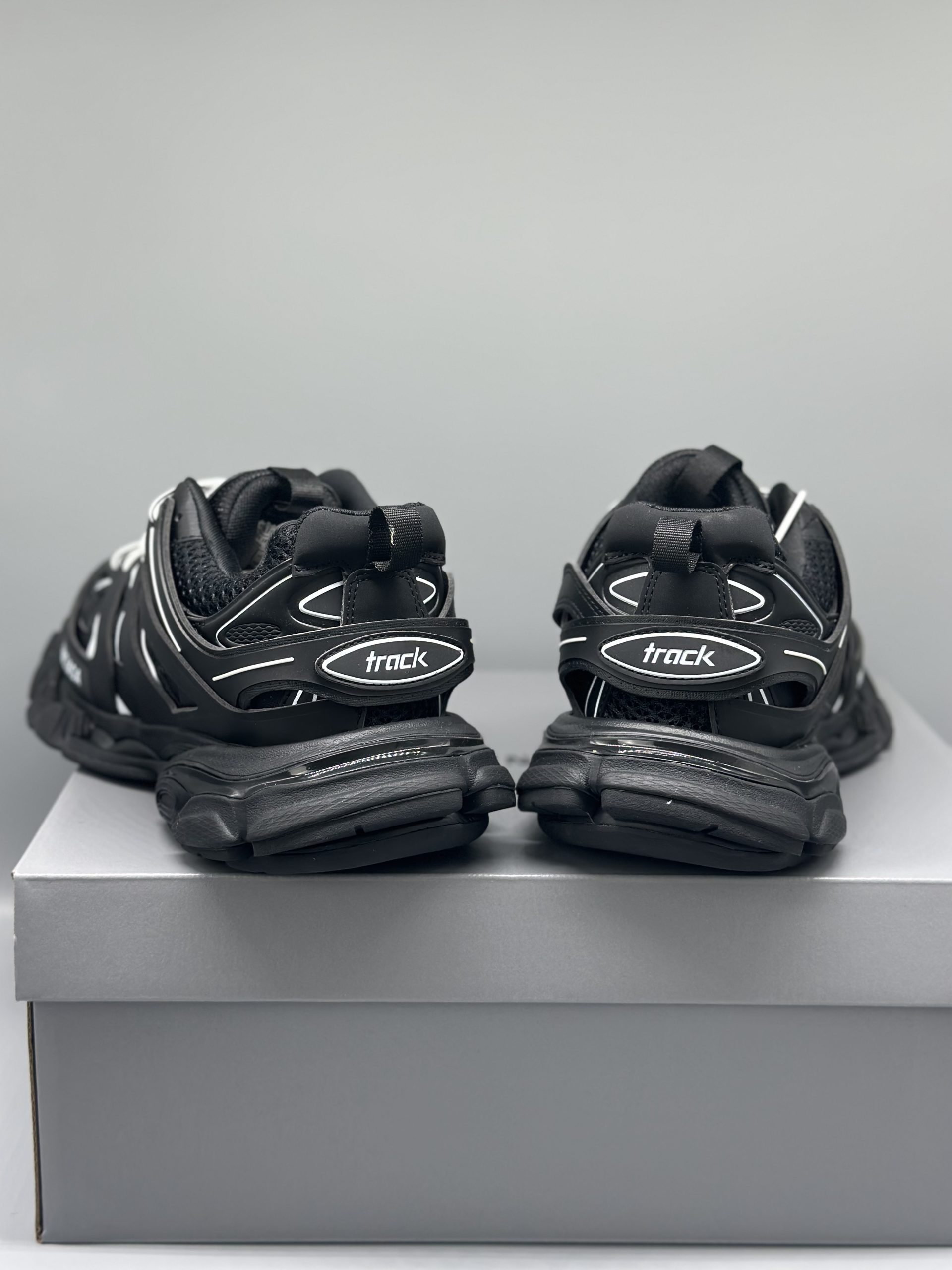 Balenciaga Track Black 2021