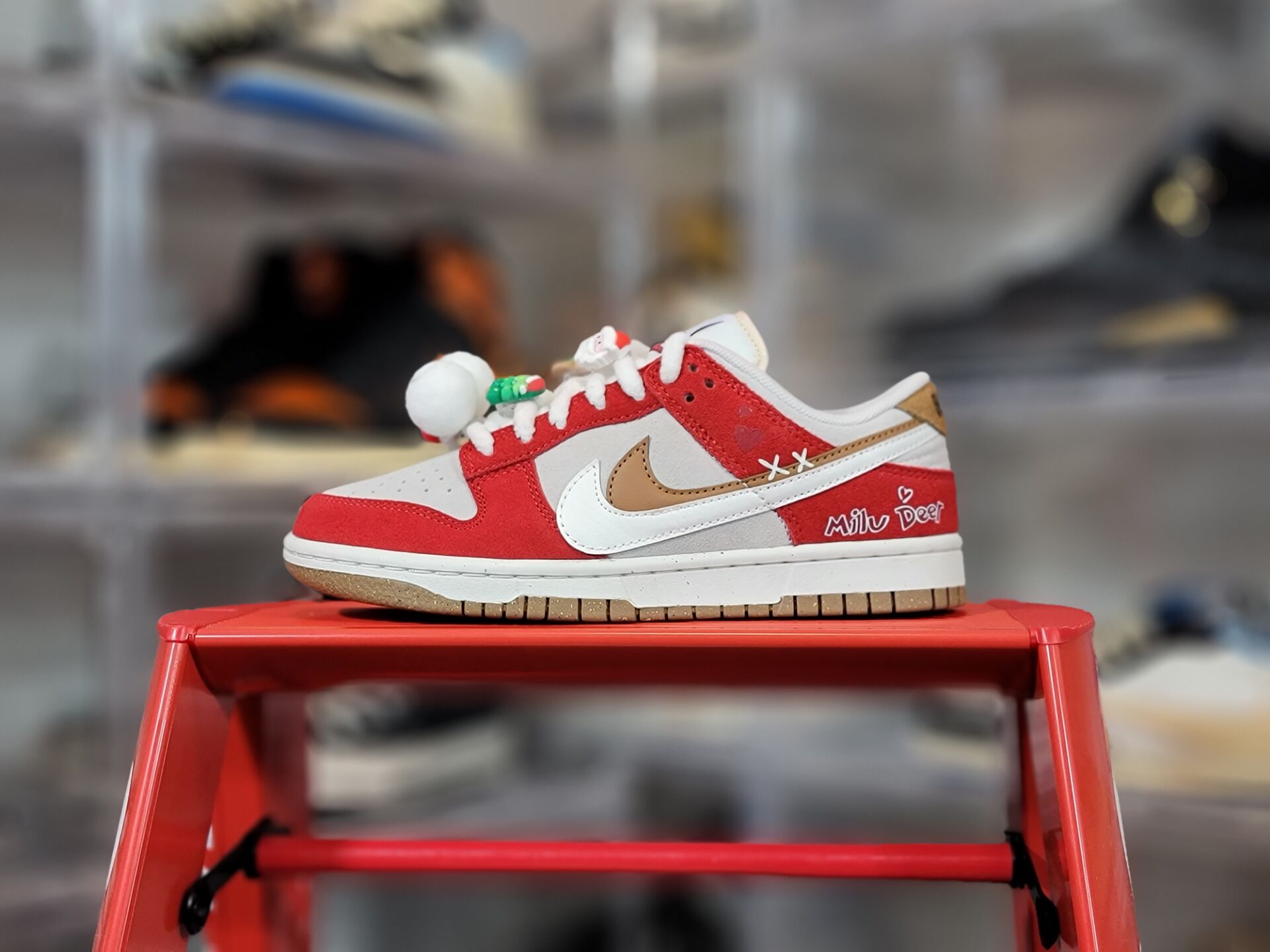 Nk SB Dunk Low “85” Christmas Limited