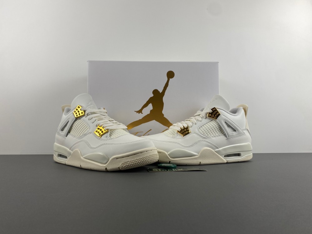 Jordan 4 Retro Metallic Gold