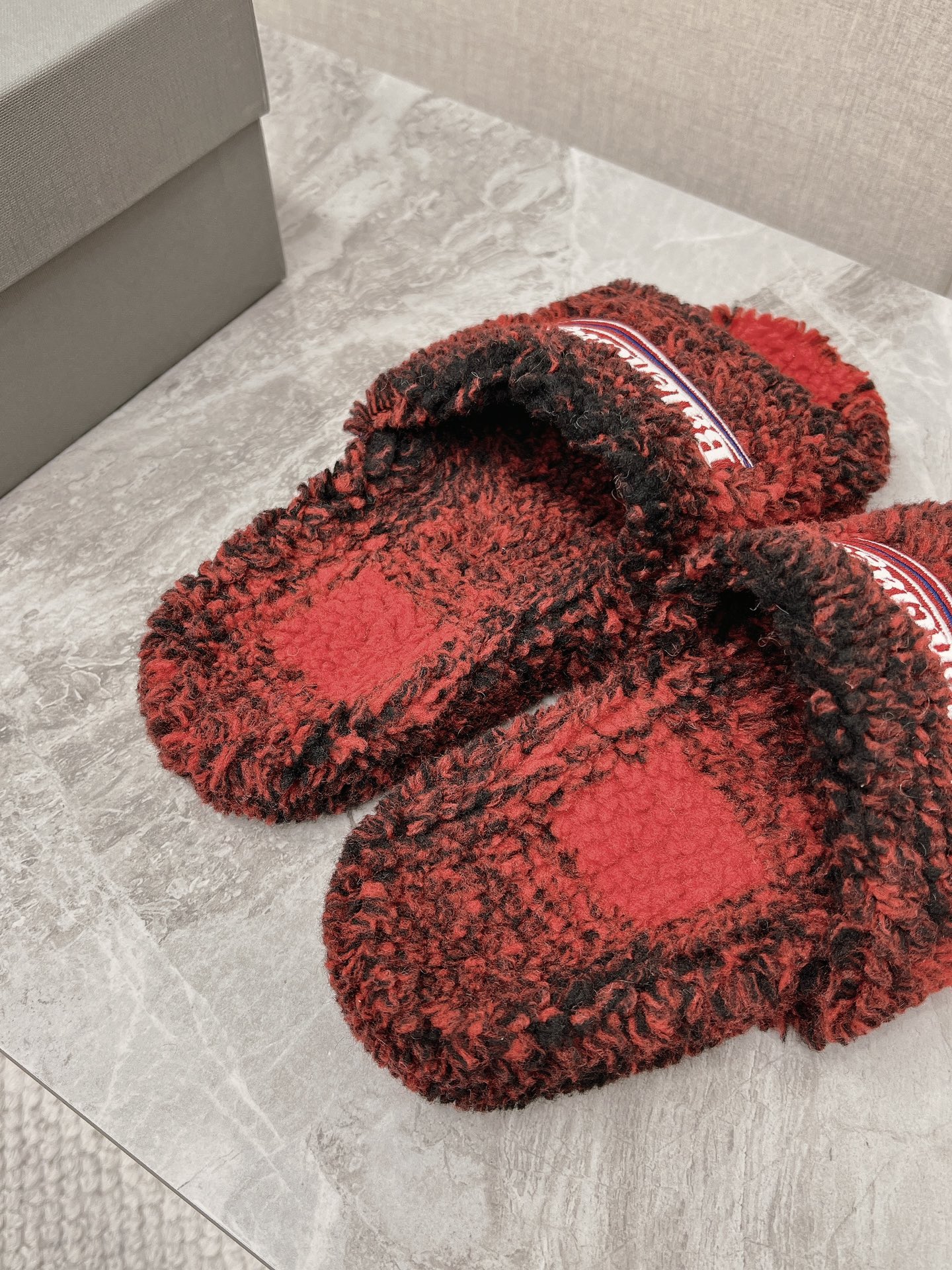 Balenciaga Furry Slide Black Red