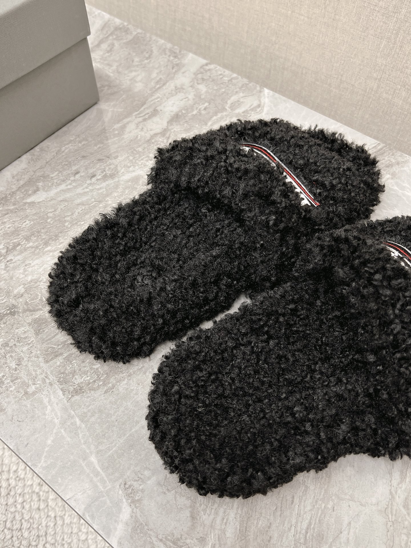 Balenciaga Furry Slide Black