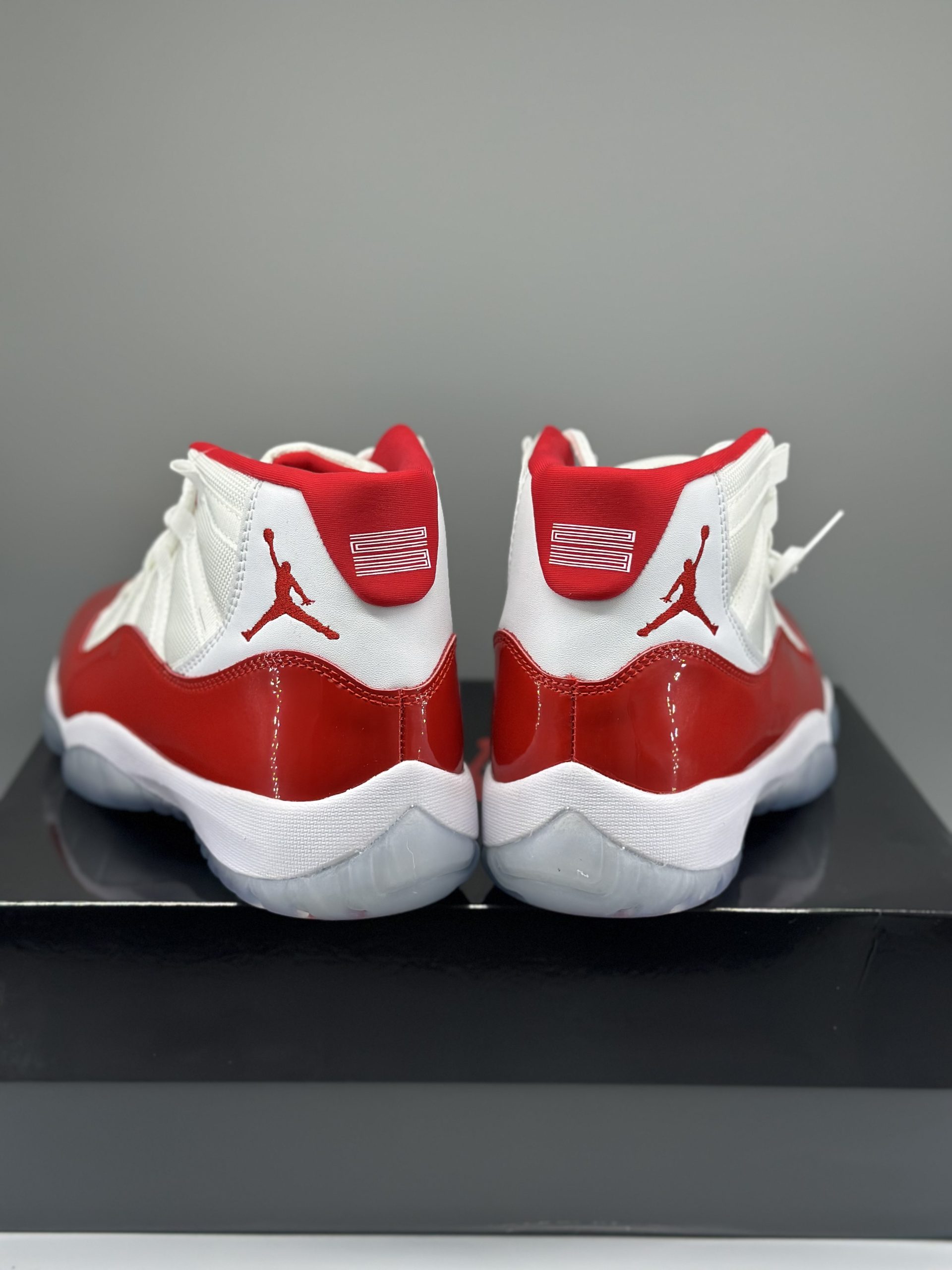 Jordan 11 Retro Cherry (2022)