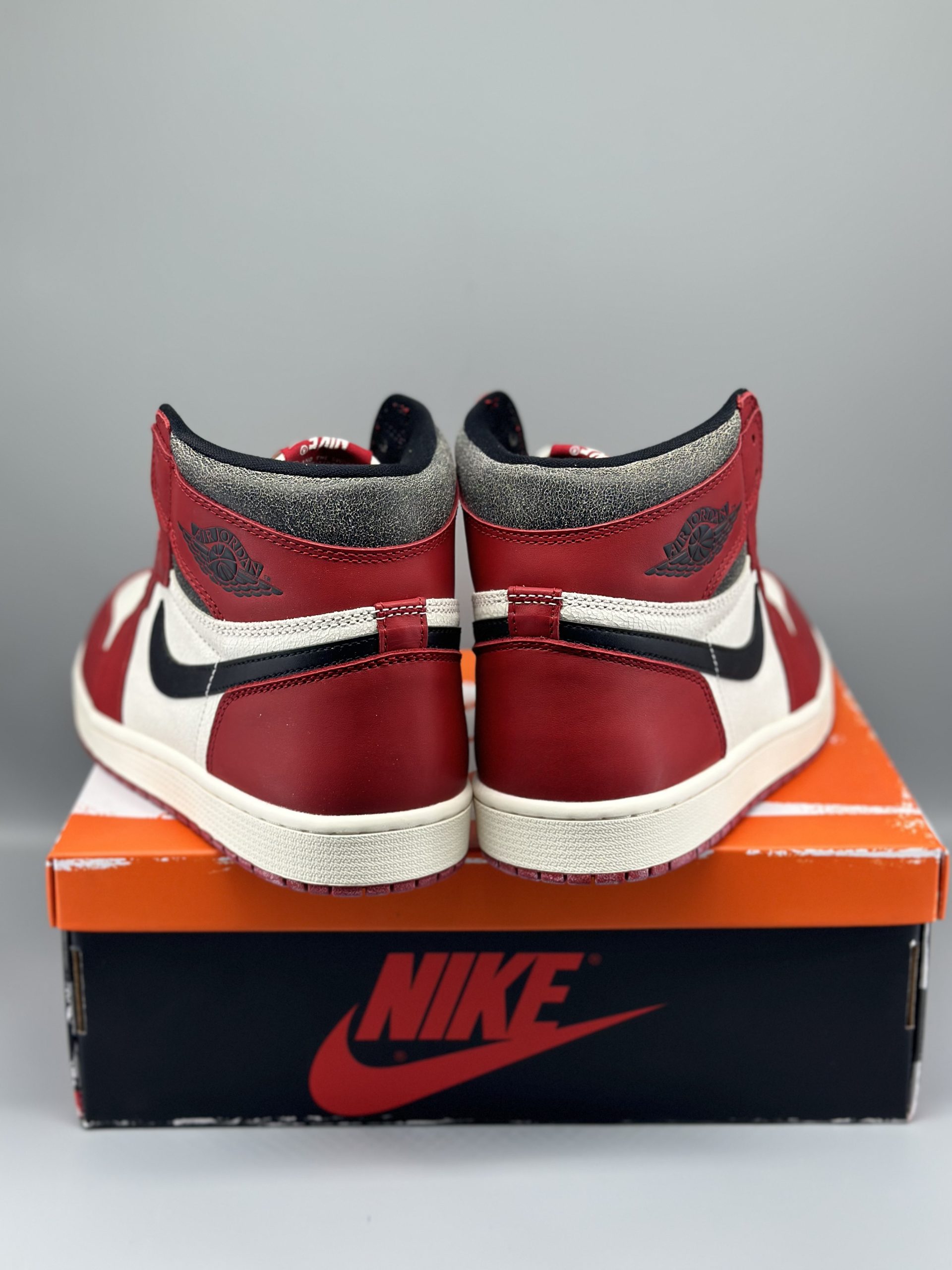 Jordan 1 Retro Chicago