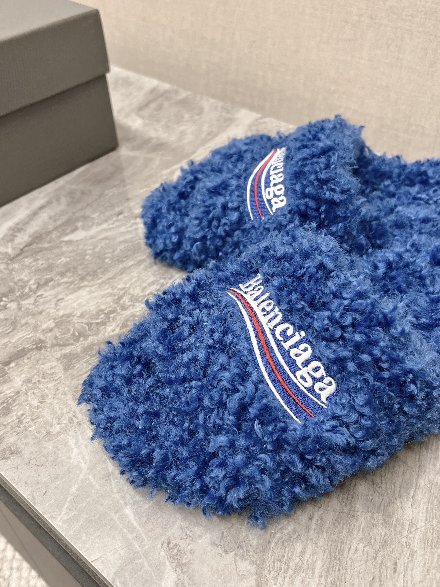 Balenciaga Furry Slide Blue