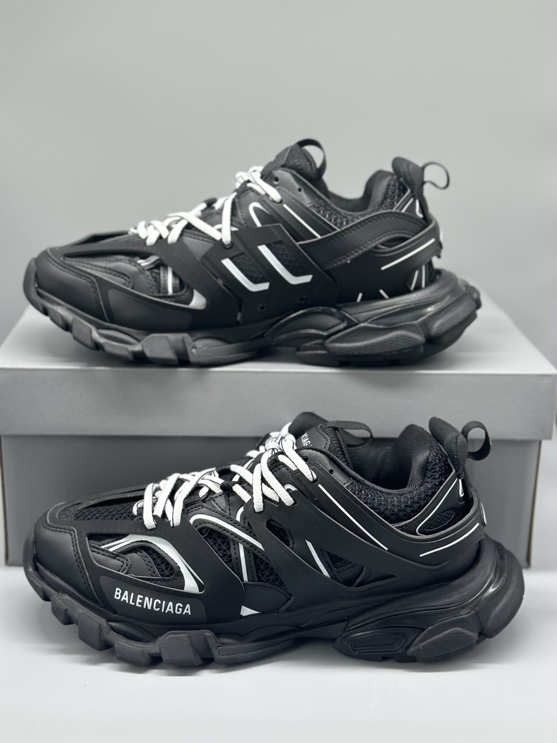 Balenciaga Track Black 2021