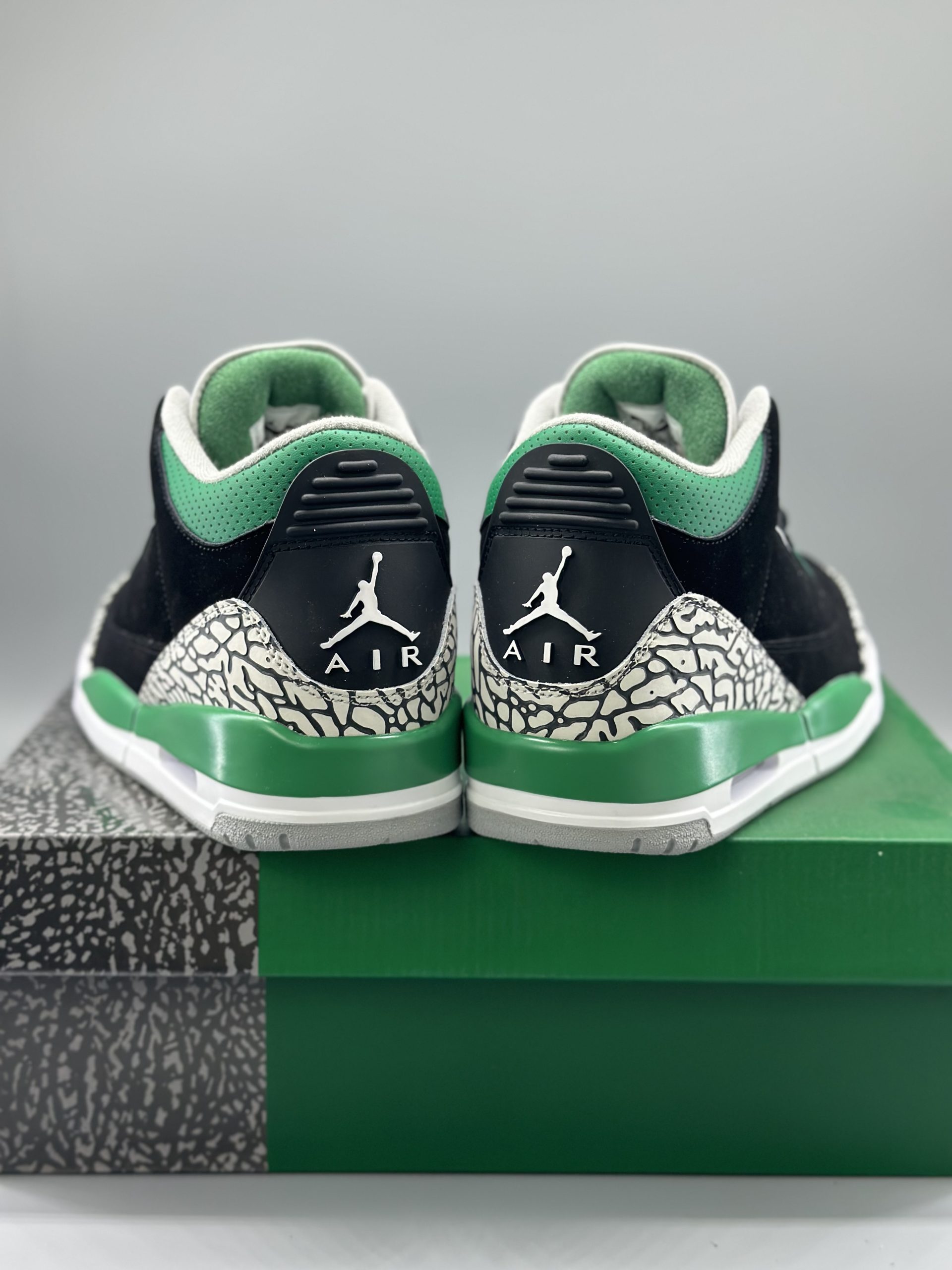 Jordan 3 Retro Pine Green