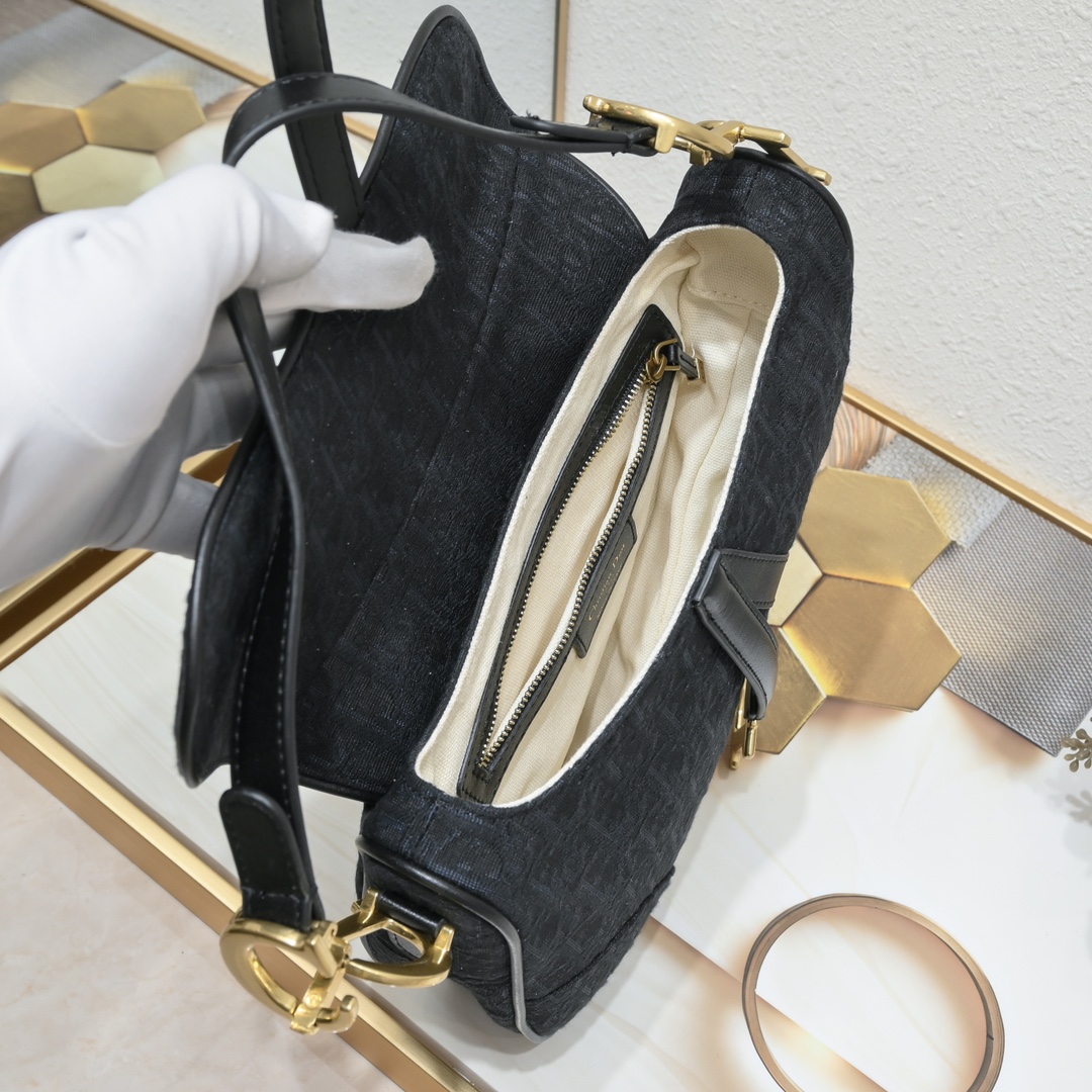 D*or Oblique Saddle Bag Black