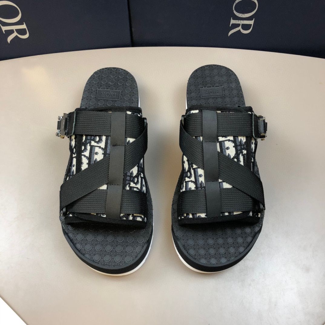 D*or Alpha Sandal Oblique