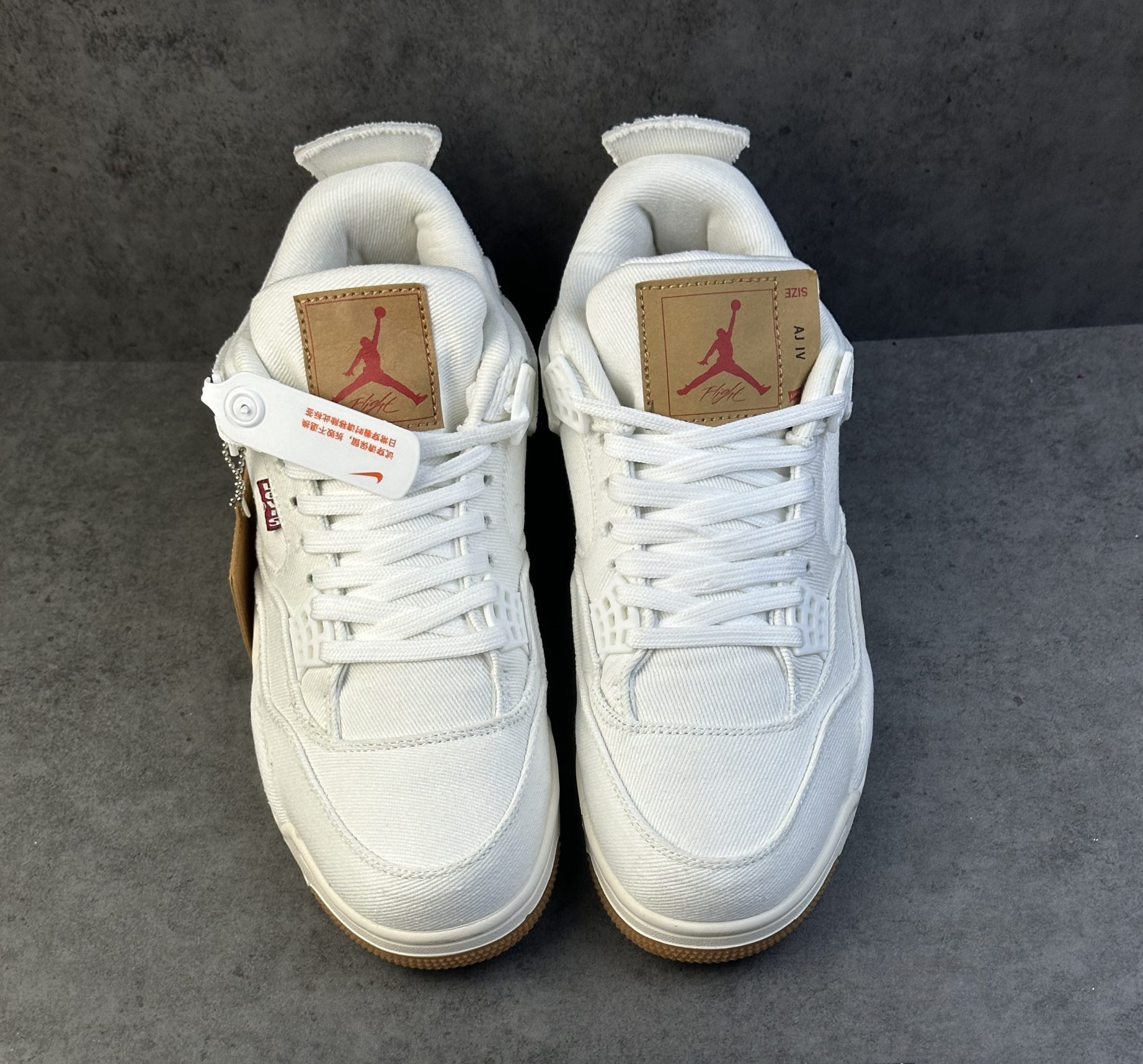 Jordan 4 Retro Levi’s White (Levi’s Tag)