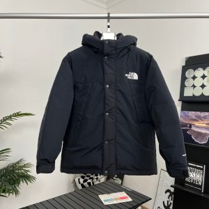The North Face Mountain Down Jacket ND92237