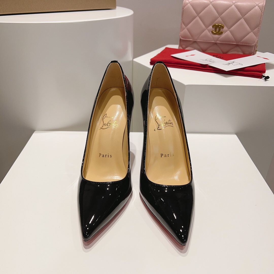 Christian Louboutin Black Patent Leather Pigalle Pumps