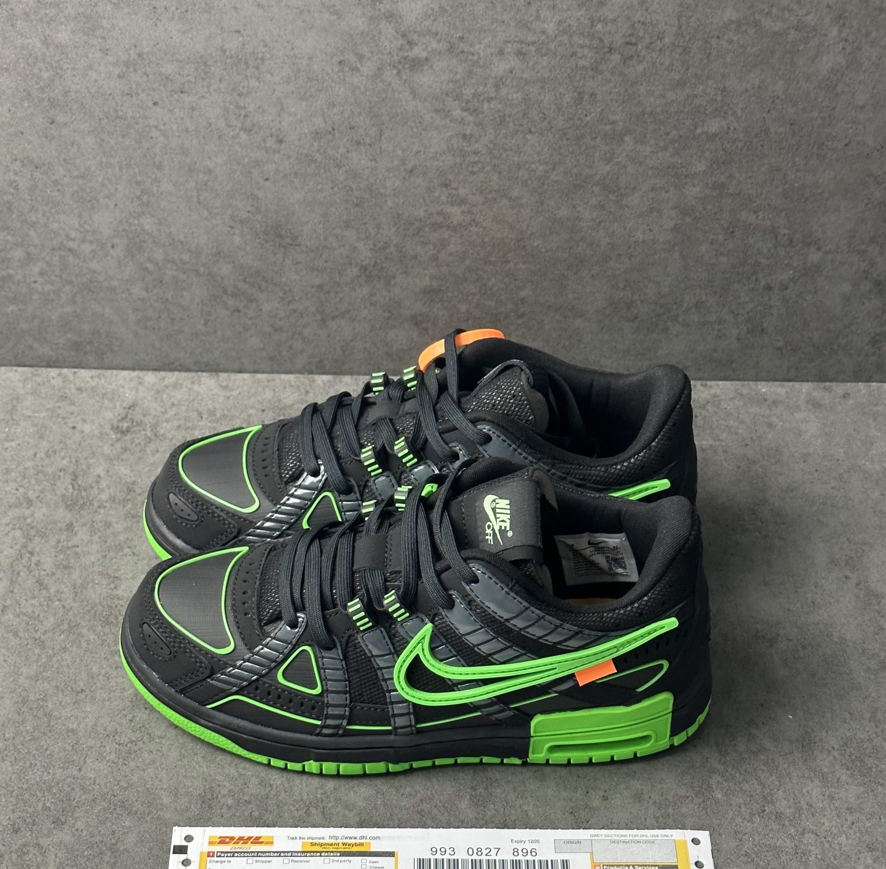 Nike Air Rubber Dunk Off-White Green Strike