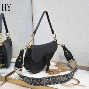 D*or Oblique Saddle Bag Leathers Black