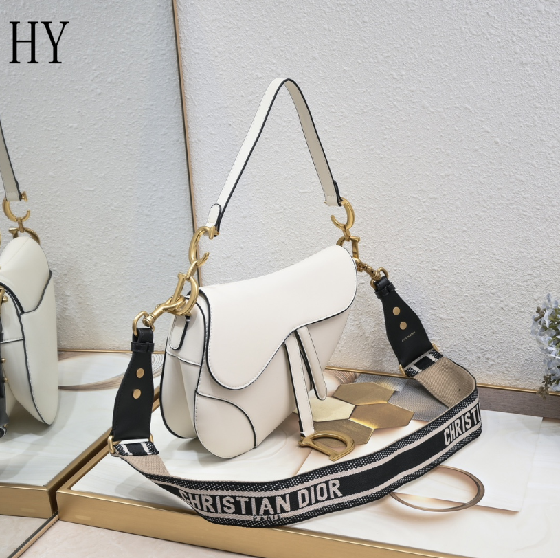 D*or Oblique Saddle Bag White