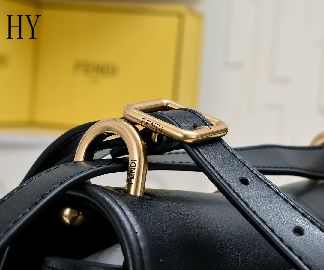 Fendi Bag 6652