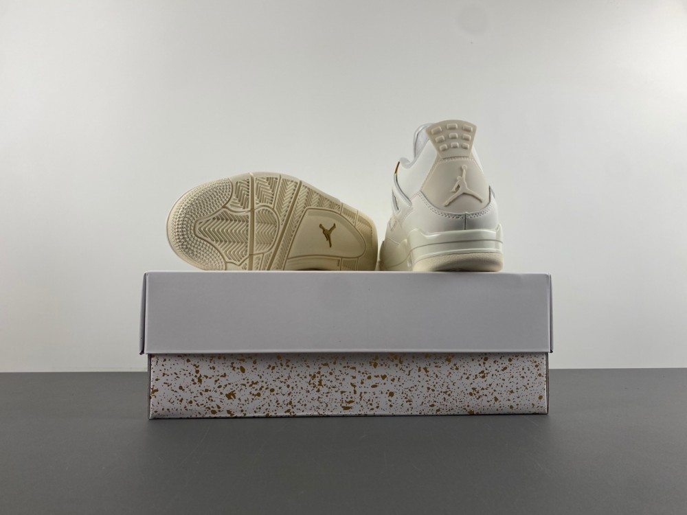 Jordan 4 Retro Metallic Gold