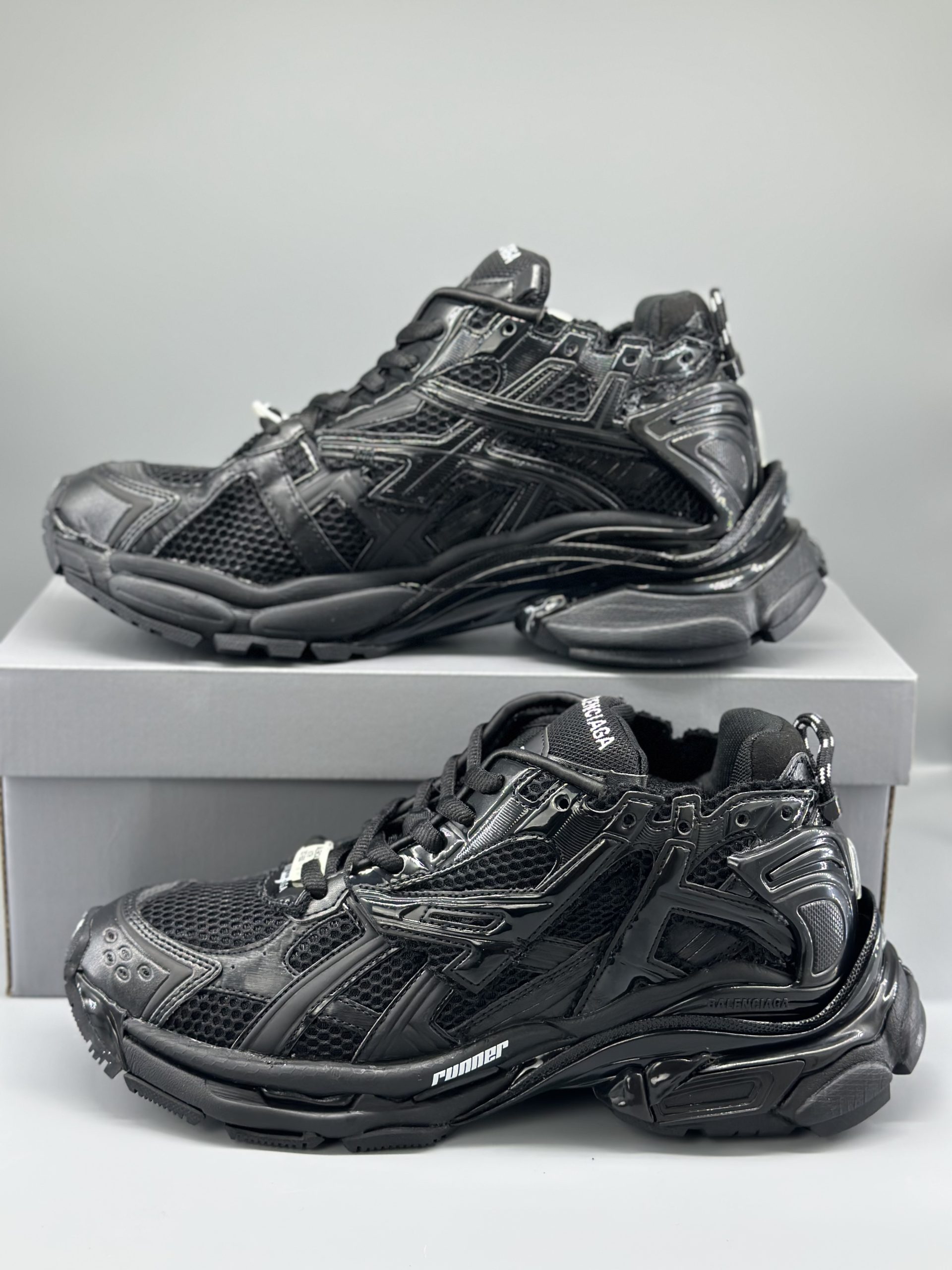 Balenciaga Runner Black