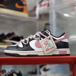 Nike Dunk Low Black A Rose's Heart