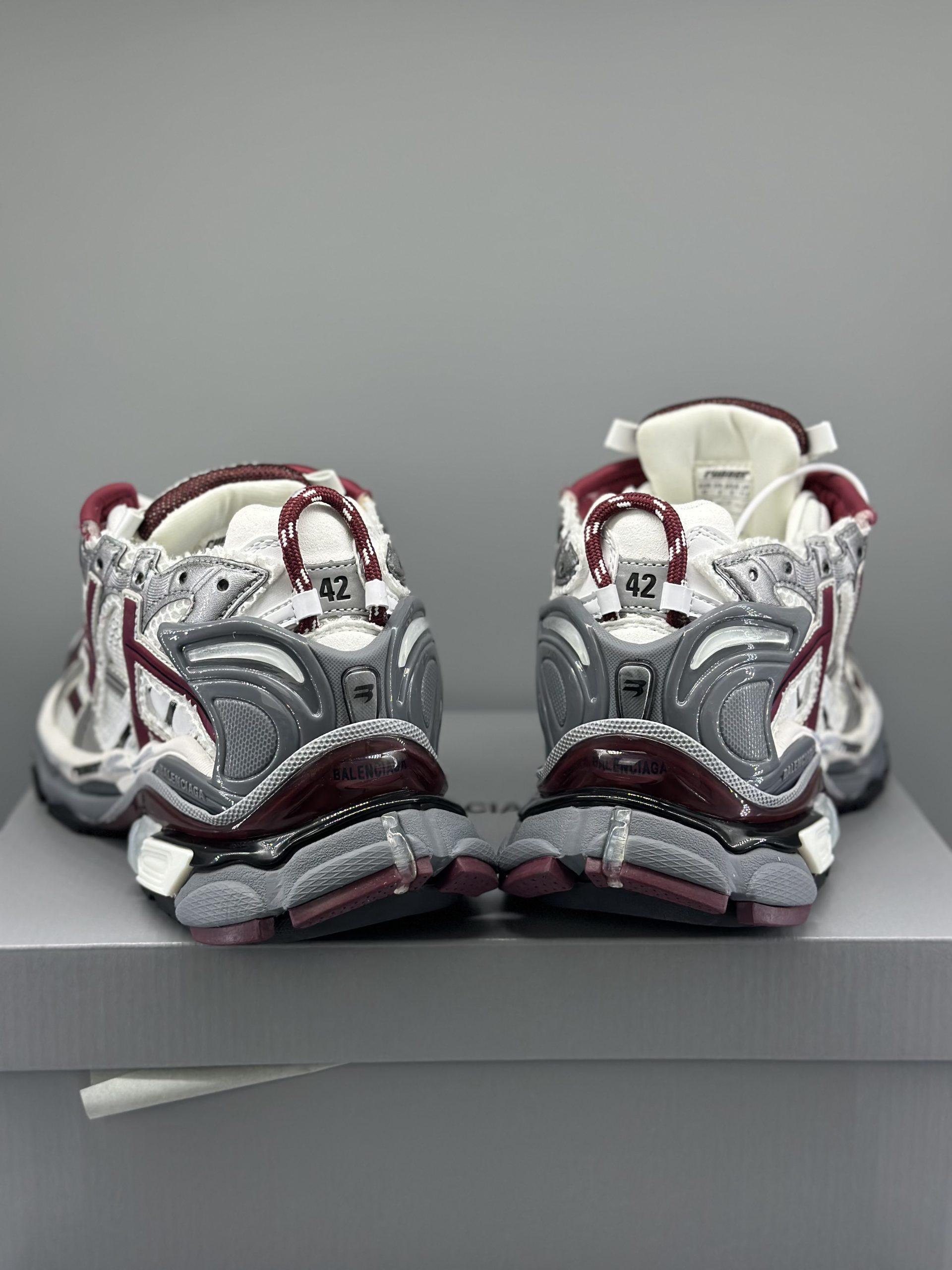 Balenciaga Runner Burgundy