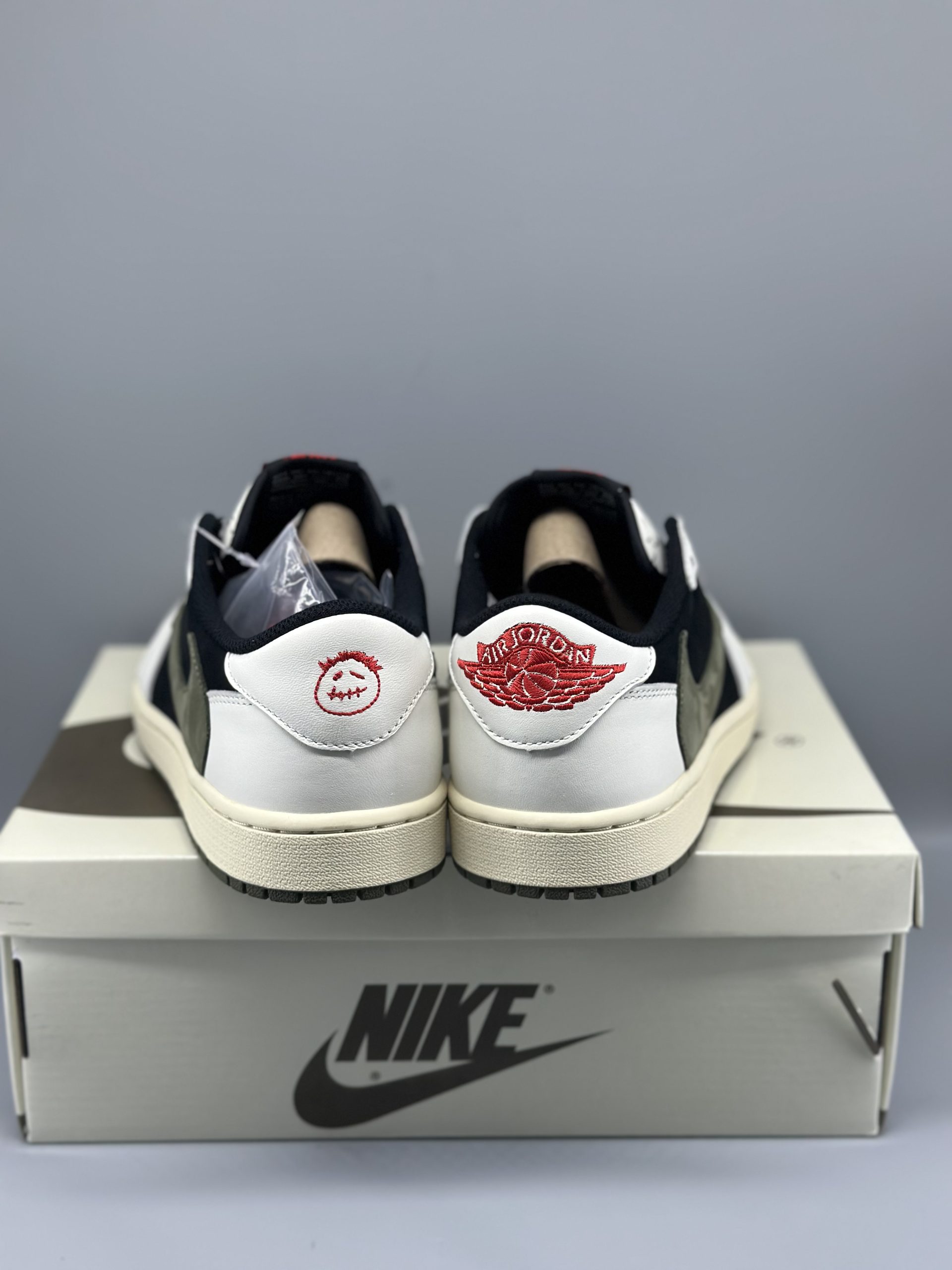 Jordan 1 Retro Low OG SP Travis Scott Olive