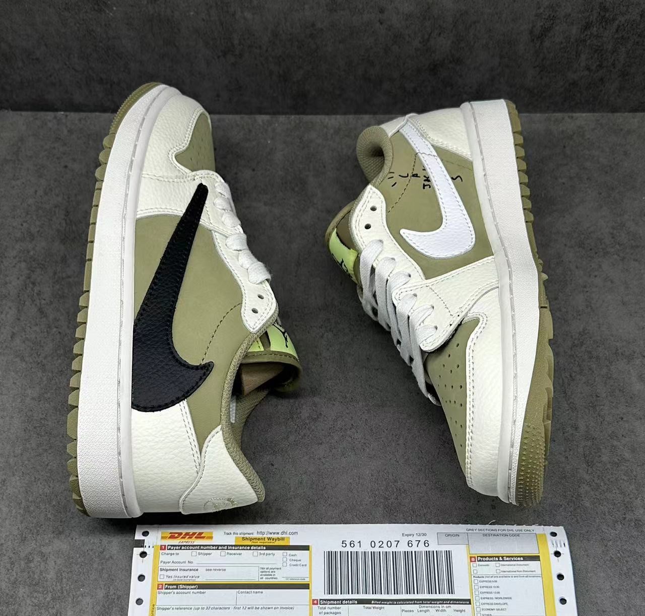 Jordan 1 Retro Low Golf Travis Scott Neutral Olive