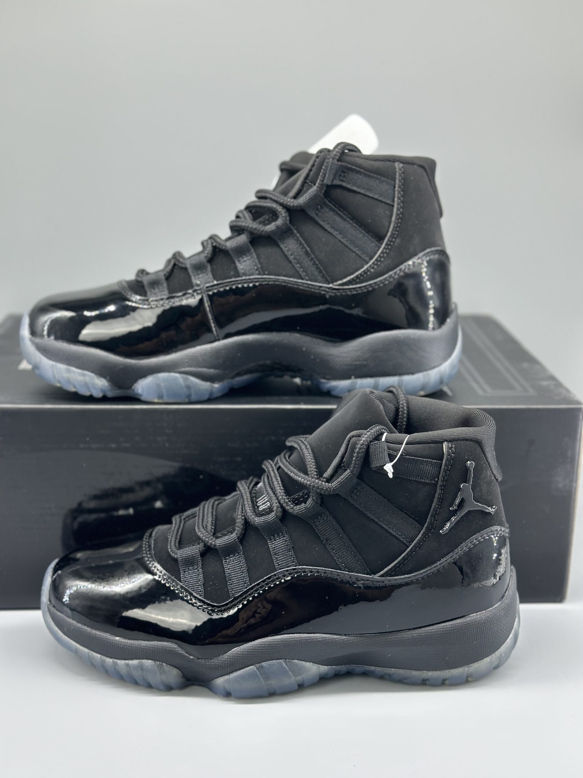 Jordan 11 Retro Cap and Gown