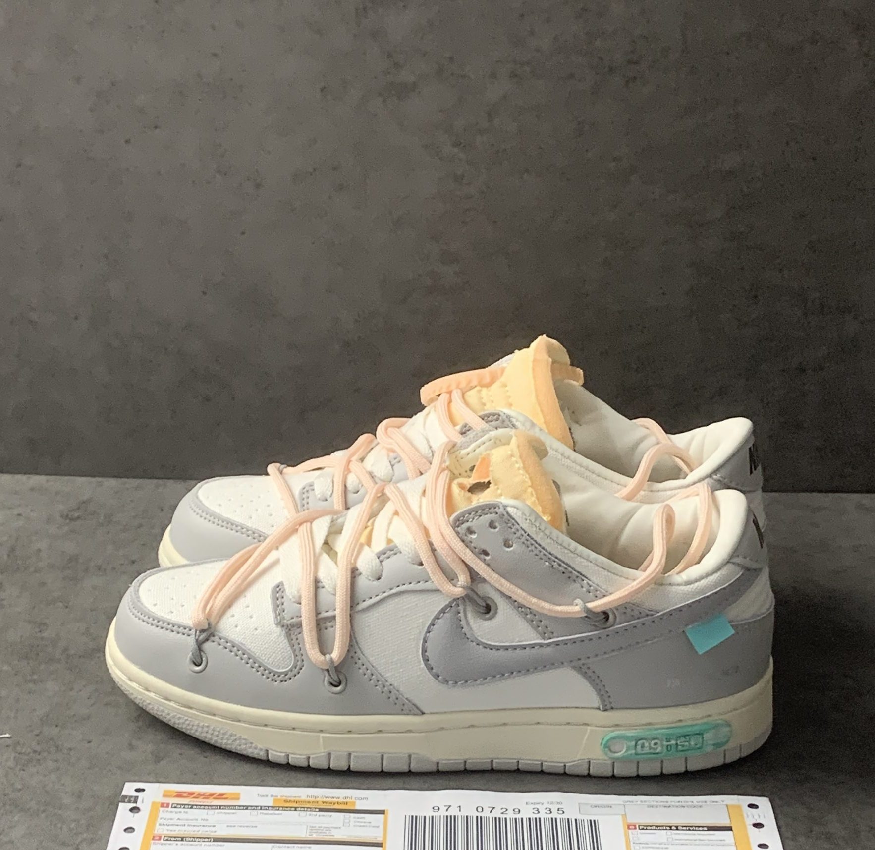 Nike Dunk Low Off-White Lot 9