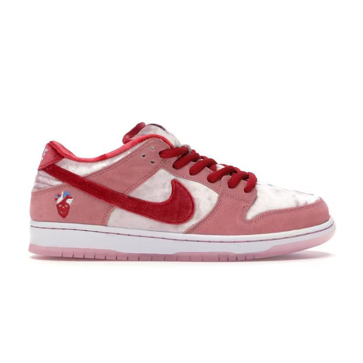 Nike SB Dunk Low StrangeLove Skateboards
