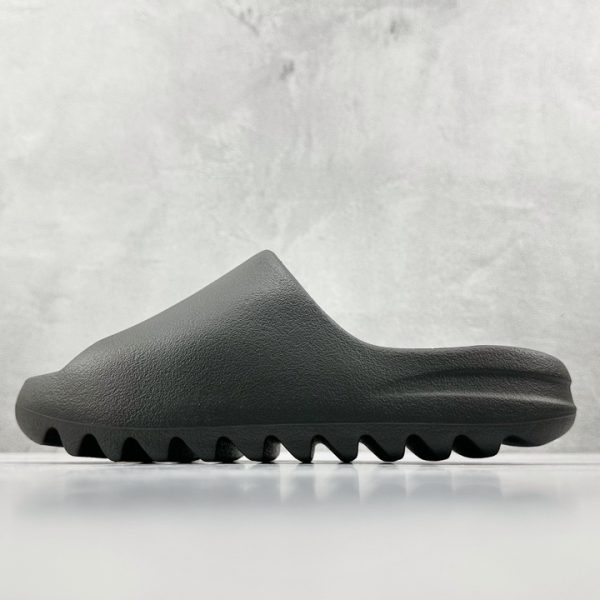 adidas Yeezy Slide Onyx HQ6448