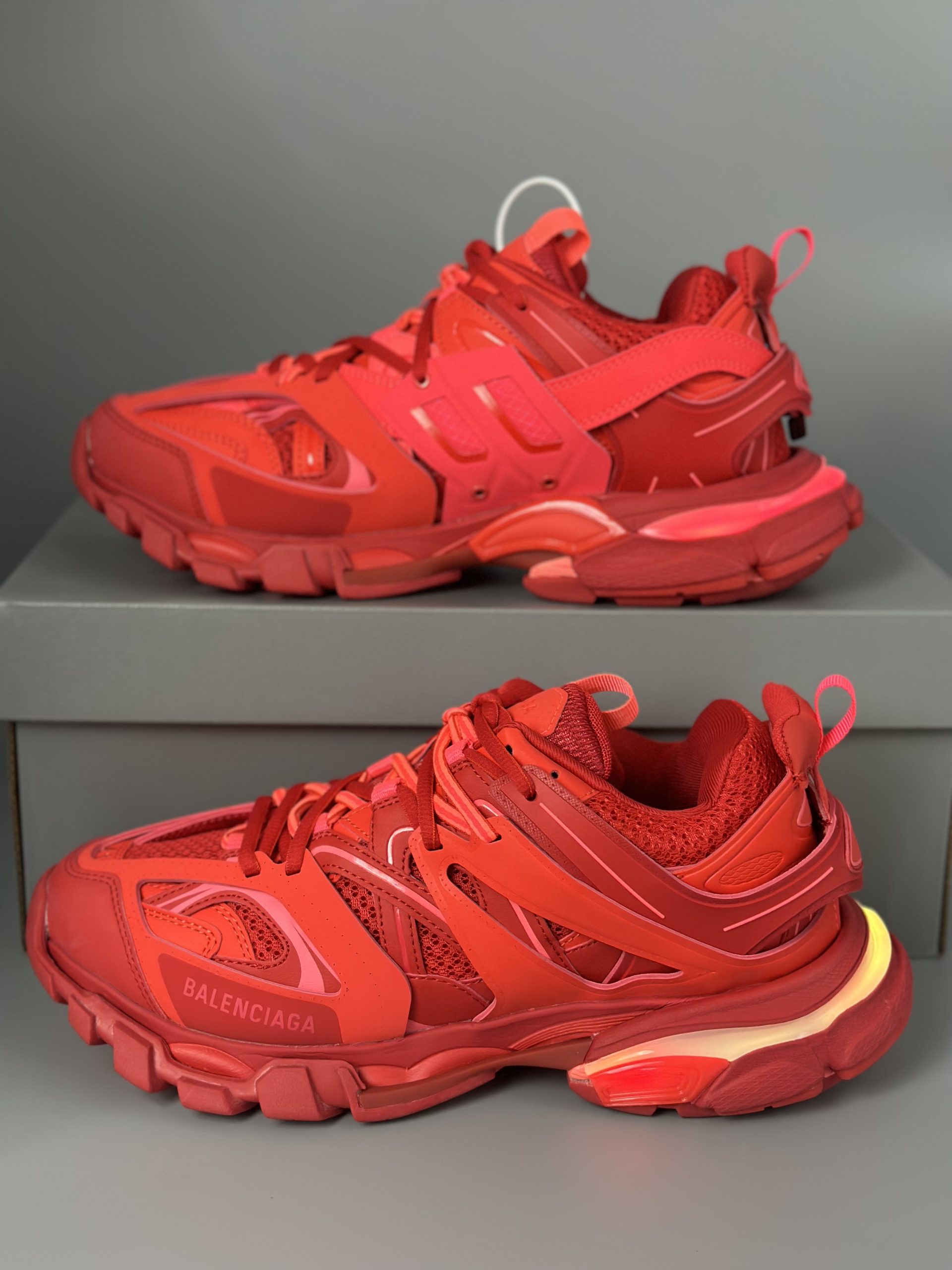 Balenciaga Track Red Led Track 542436 W1GB7 2013