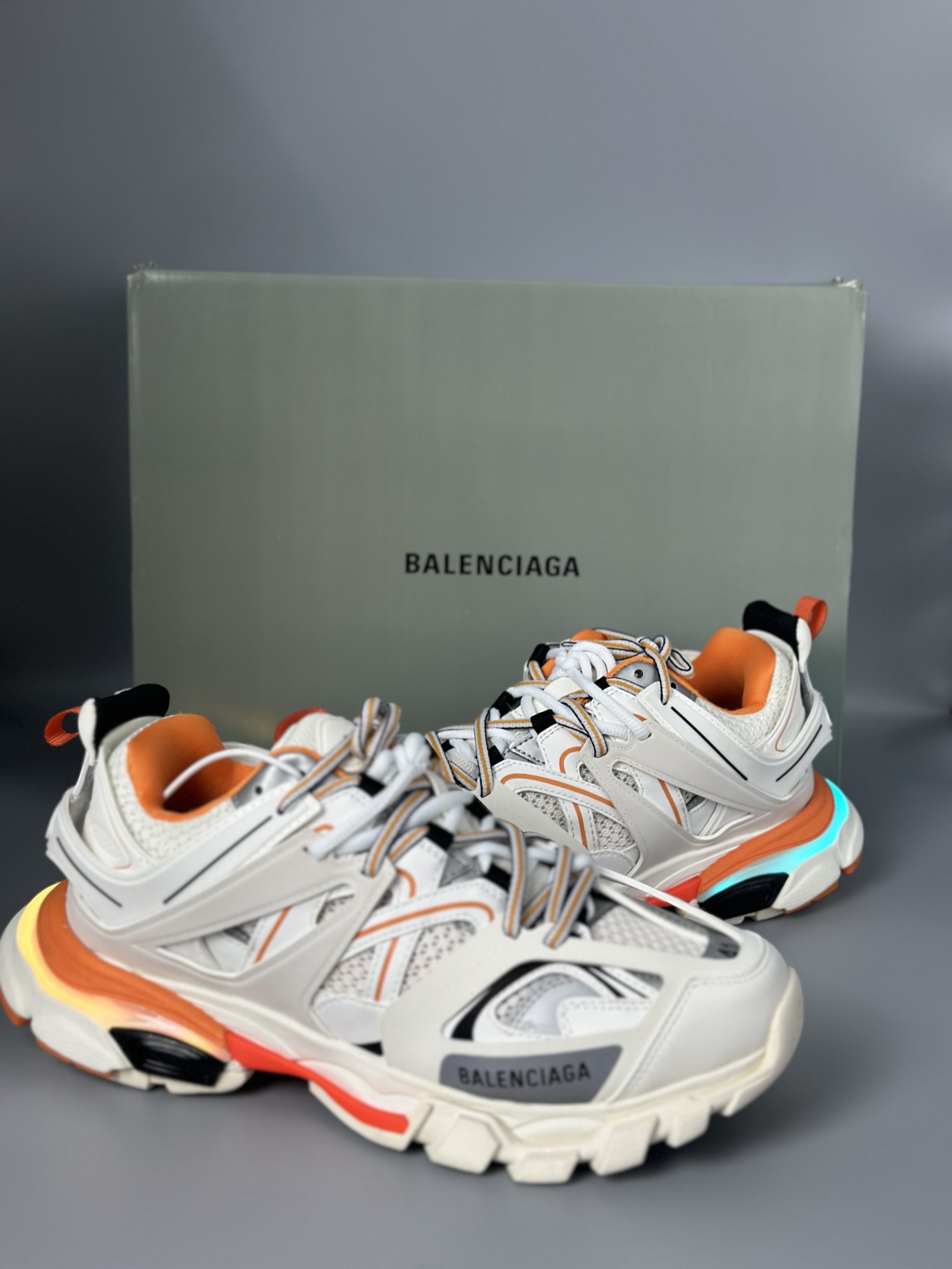 Balenciaga Track Orange-white Led Track 542436 W1GB1 9059