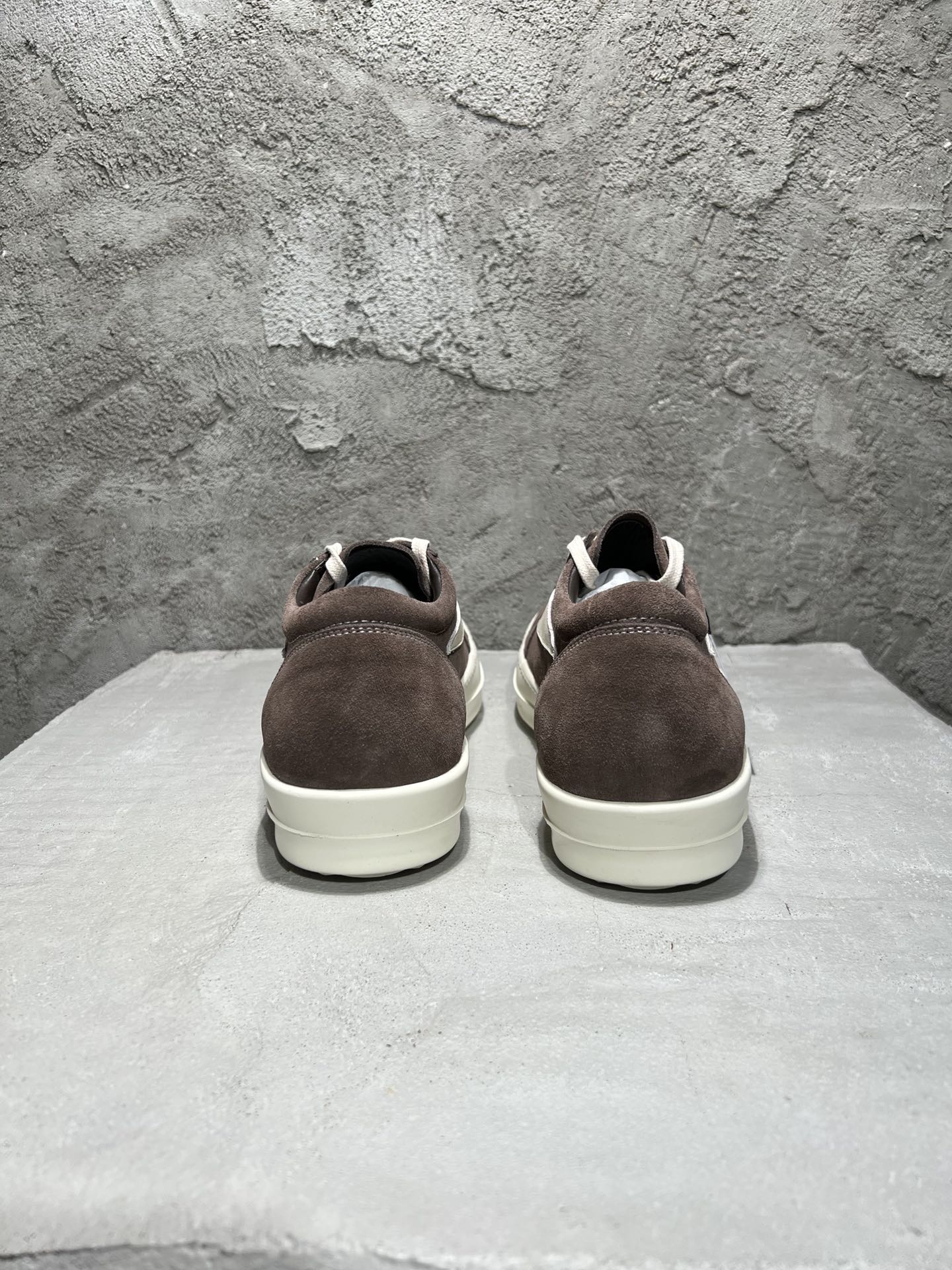 Rick Owens Vintage Sneaks Dark Dust RP01C5888_LVSLPO_1311