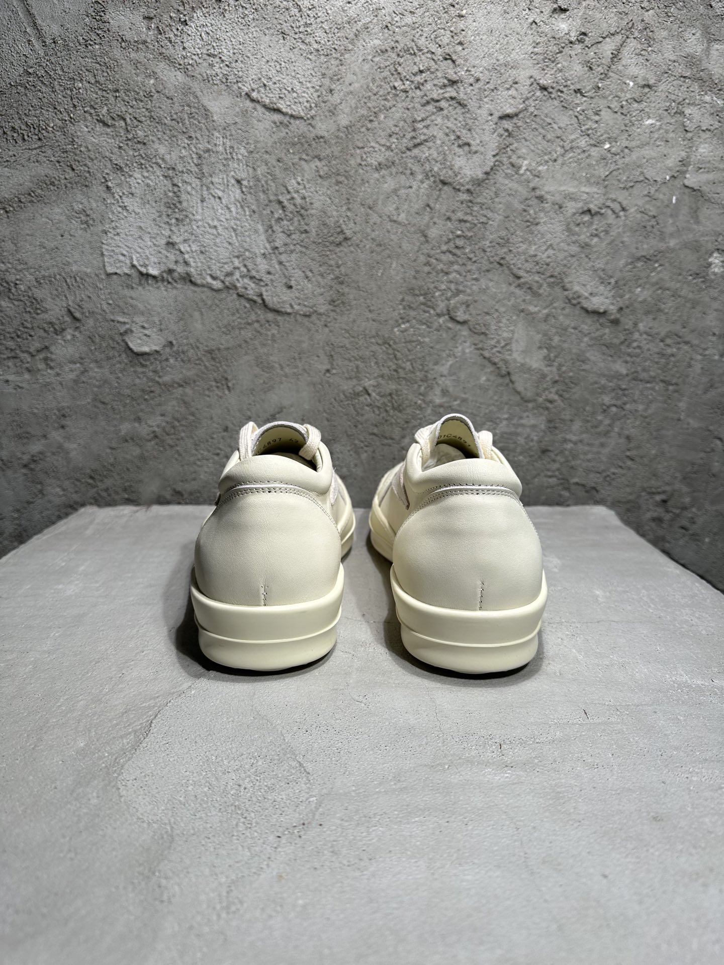 Rick Owens Lido Vintage Milk RU01D3897 LCOLVS 1111