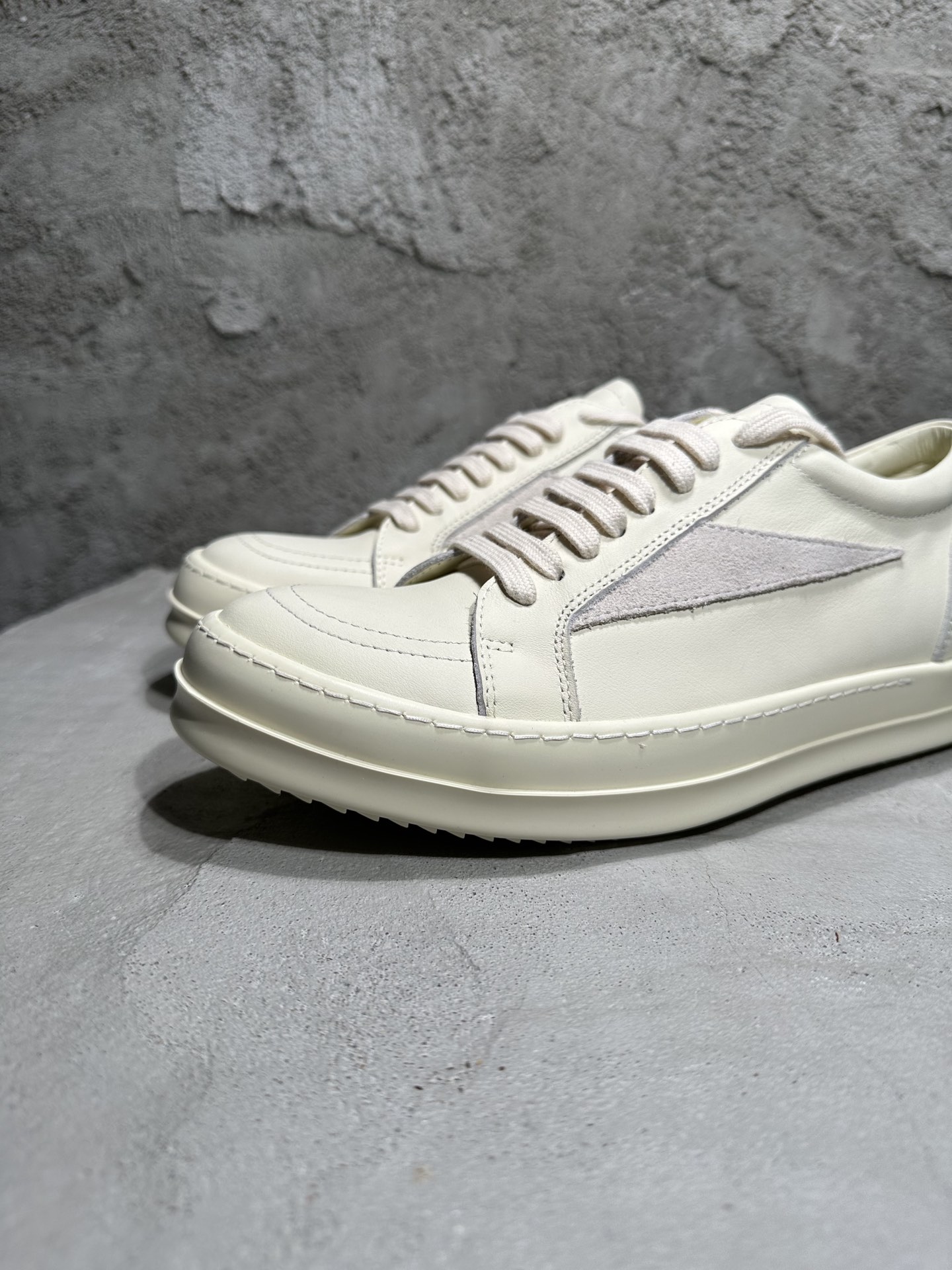 Rick Owens Lido Vintage Milk RU01D3897 LCOLVS 1111