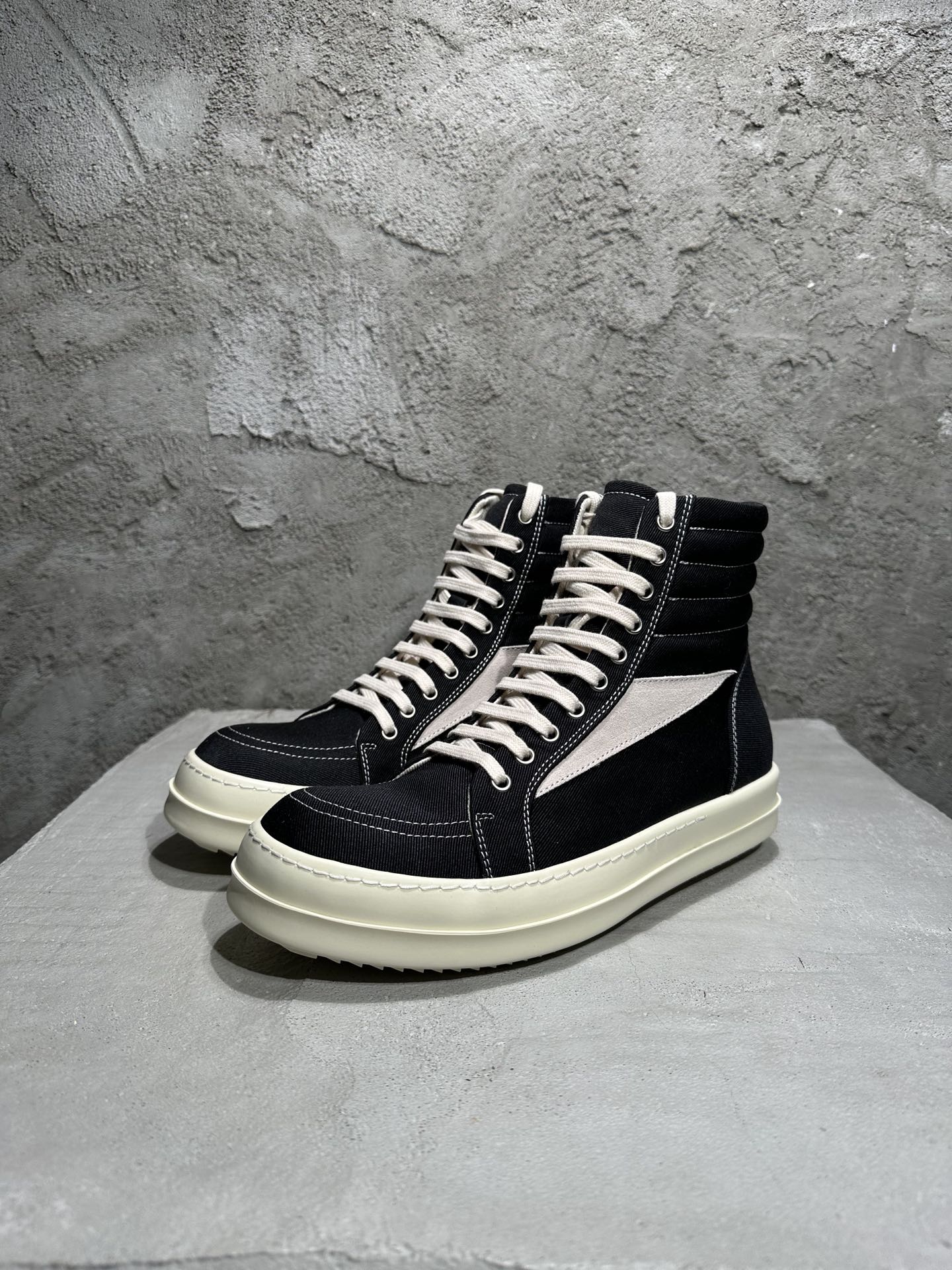 Rick Owens Wmns Lido DRKSHDW Vintage High Black Milk DS01D1810 NDKLVS 911