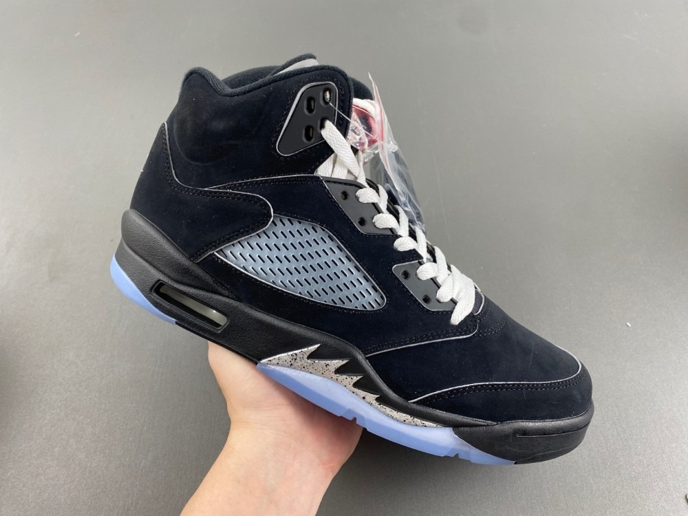 Jordan 5 Retro OG Black Metallic Reimagined