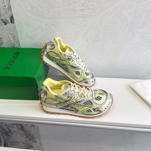 Bottega Veneta Orbit Yellow 741357V2X402848