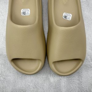 adidas Yeezy Slide