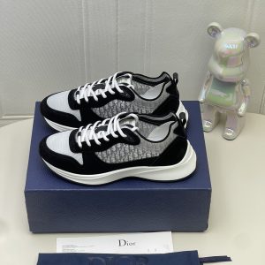 Dior B25 Oblique Runner Sneaker Black Suede 3SN259YUH_H960